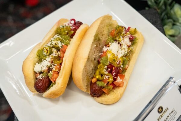 Heritage Oven Hot Dog Roll 6" Sliced 96/Case - Image 2